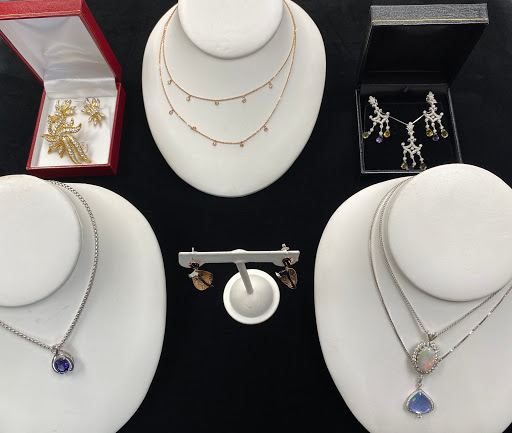 Jewelry Store «Adore Jewelry & Diamond Center», reviews and photos, 2047 West St, Annapolis, MD 21401, USA