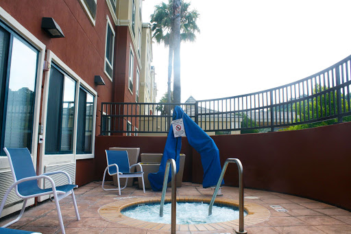 Extended stay hotel Vallejo