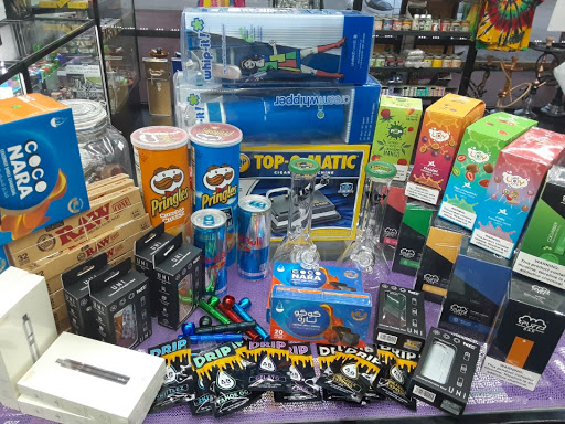 Tobacco Shop «Stirling Glass», reviews and photos, 5890 Stirling Rd, Hollywood, FL 33021, USA