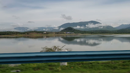 Presa rumbo a Huitzuco - GRO 1, El Calvario, 40160 Tepecoacuilco de Trujano, Gro., Mexico