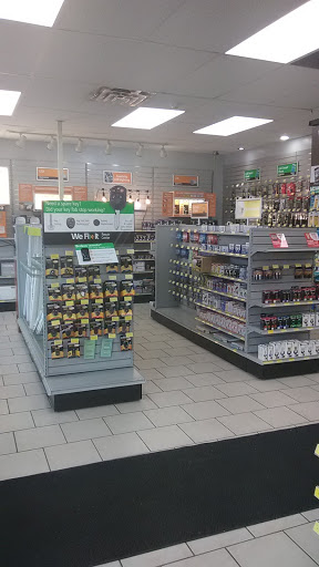 Car Battery Store «Batteries Plus Bulbs», reviews and photos, 4435 Lafayette Rd, Indianapolis, IN 46254, USA