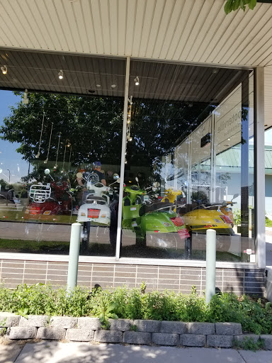 Motor Scooter Dealer «Scooterville Minnesota», reviews and photos, 904 19th Ave S, Minneapolis, MN 55404, USA