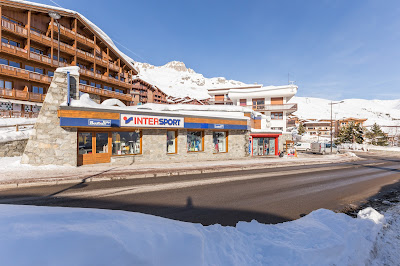 INTERSPORT - Tignes Le Lac - Quartier des Almes à Tignes