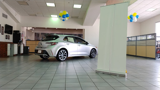 Toyota Dealer «Brown Toyota», reviews and photos, 1357 Richmond Rd, Charlottesville, VA 22911, USA