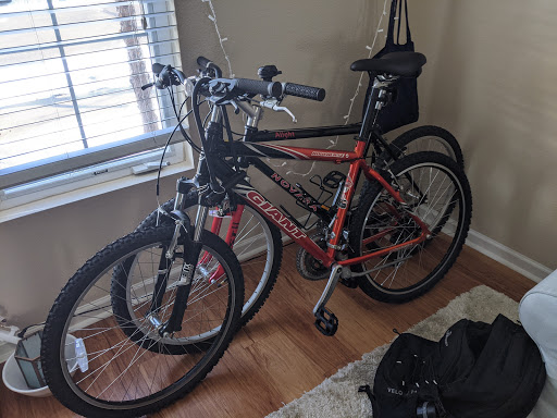 Used Bicycle Shop «Community Cycles», reviews and photos