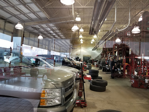 Tire Shop «Discount Tire Store - Woodhaven, MI», reviews and photos, 22160 Allen Rd, Woodhaven, MI 48183, USA