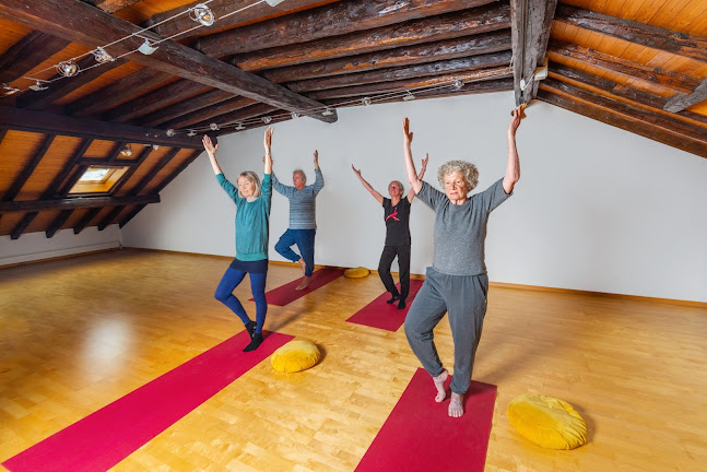 Yoga7 - L'école De Yoga Référence À Genève - Yoga-Studio