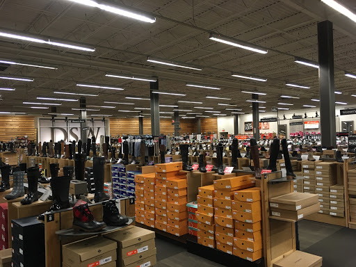 Shoe Store «DSW Designer Shoe Warehouse», reviews and photos, 2550 Solomons Island Rd, Annapolis, MD 21401, USA