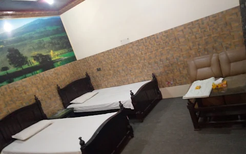 Iqra Guest House image