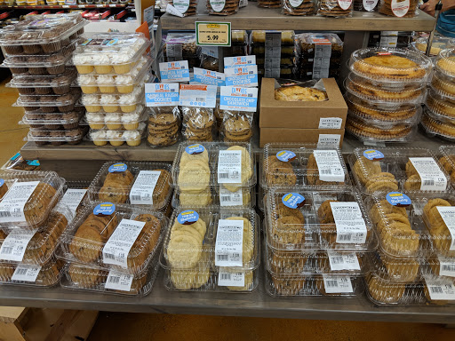 Grocery Store «Fresh Thyme Farmers Market- Naperville», reviews and photos, 790 Royal St George Dr, Naperville, IL 60563, USA