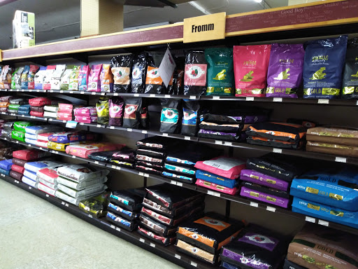 Pet Supply Store «Fluffy & Floyd Pet Supply», reviews and photos, 5211 Capitol Blvd SE, Tumwater, WA 98501, USA