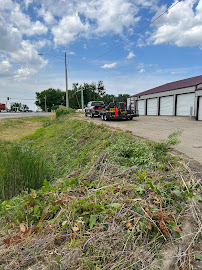 Thompson Acres Quad Cities - Photo 3 - Car repair in , Davenport