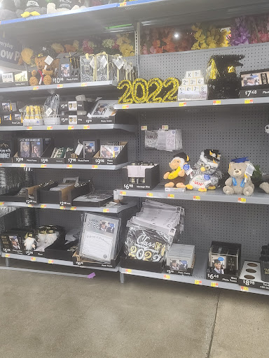 Shopping Mall «Faribo West Mall», reviews and photos, 200 Western Ave NW, Faribault, MN 55021, USA