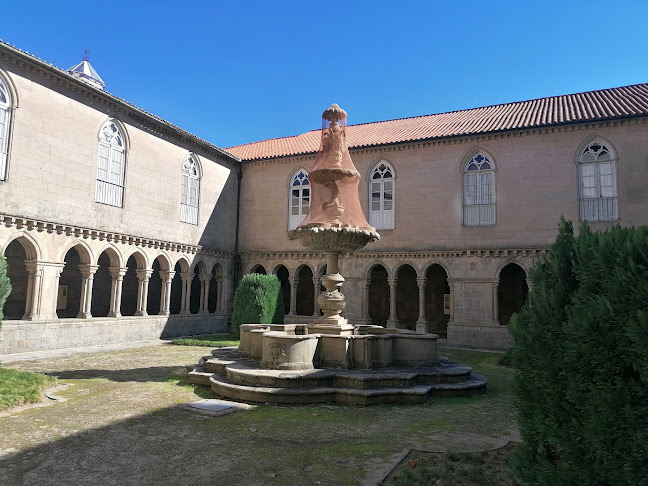 Museu Municipal Abade Pedrosa Museu Internacional Escultura Contemporânea - Santo Tirso