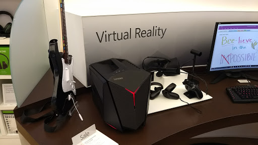 Computer Store «Microsoft Store - Dadeland Mall», reviews and photos, 7535 Dadeland Mall Cir W #2416, Miami, FL 33156, USA