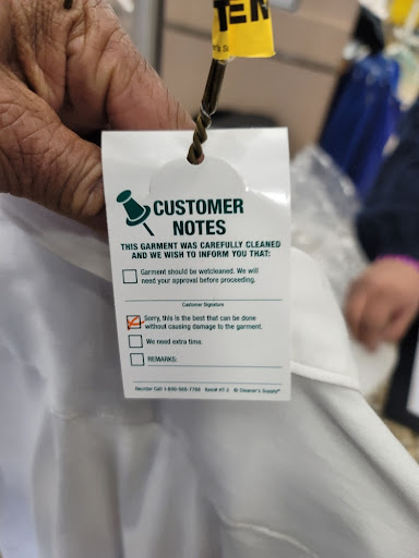 Dry Cleaner «CD One Price Cleaners», reviews and photos, 10323 S Pulaski Rd, Chicago, IL 60655, USA