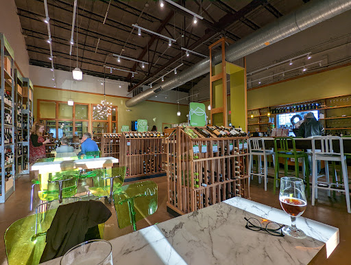 Wine Store «House Wine», reviews and photos, 644 High St, Columbus, OH 43085, USA