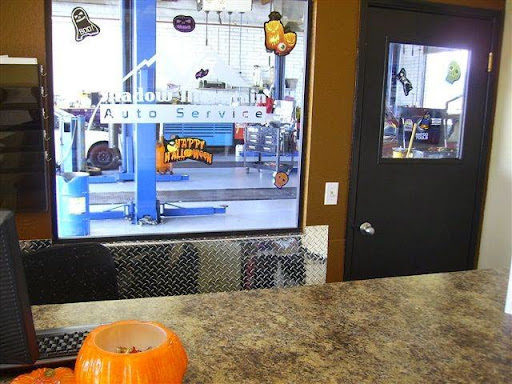 Auto Repair Shop «Shadow Mountain Auto Service», reviews and photos, 10410 N 32nd St, Phoenix, AZ 85028, USA