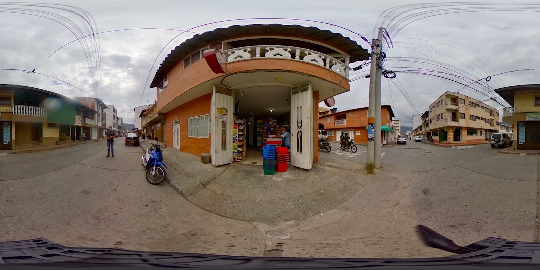 AUTOSERVICIO VILLA VALE