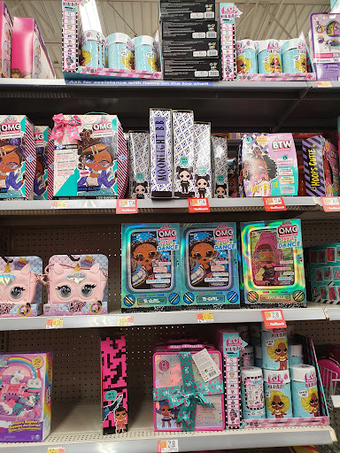 Shopping Mall «Eastport Plaza Shopping Center», reviews and photos, 4000 SE 82nd Ave, Portland, OR 97266, USA