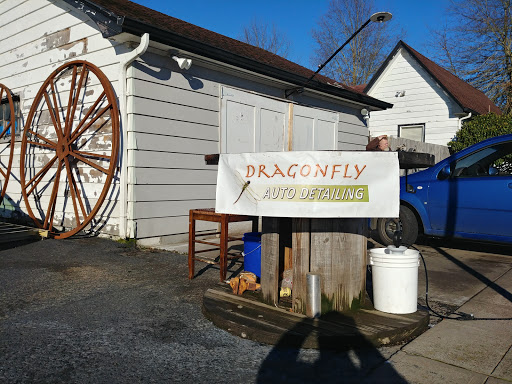 Dragonfly Detailing en Canby