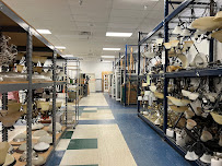 Habitat for Humanity Louisville ReStore - Hikes Point - Photo 5 - Car repair in Louisville, KY, Louisville