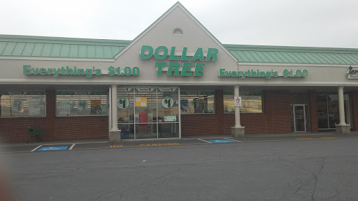 Dollar Store «Dollar Tree», reviews and photos, 276 State St, Brewer, ME 04412, USA