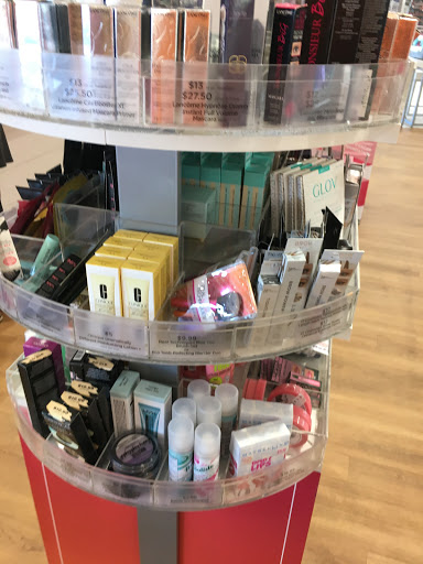 Hair Salon «Ulta Beauty», reviews and photos, 2080 Santa Rosa Ave, Santa Rosa, CA 95404, USA