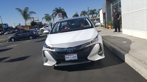 Toyota Dealer «Toyota Of Whittier», reviews and photos, 14577 Whittier Blvd, Whittier, CA 90605, USA
