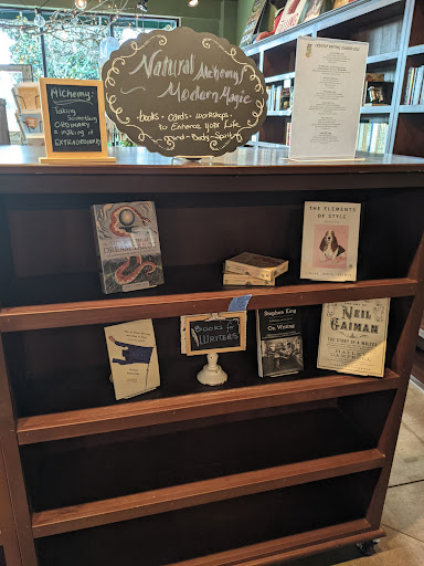 Book Store «FoxTale Book Shoppe», reviews and photos, 105 E Main St, Woodstock, GA 30188, USA