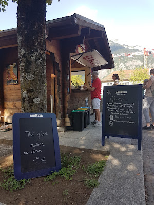 La cabane à glaces à Sallanches