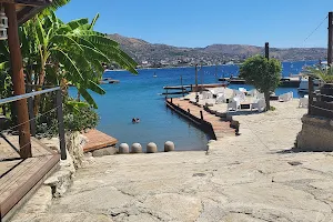 Marina di Porto Bolaro image