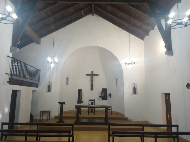 Opiniones de Capilla de la Santa Cruz en Nueva Helvecia - Iglesia