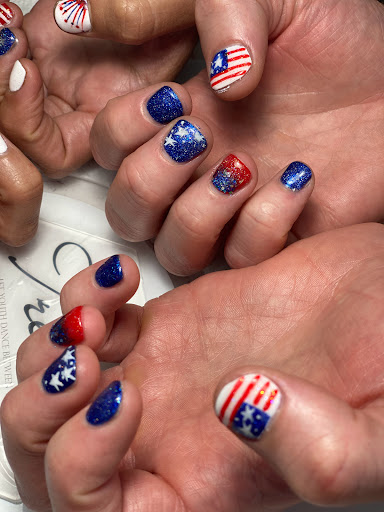 Nail Salon «VV Nails», reviews and photos, 2809 Bickford Ave # G, Snohomish, WA 98290, USA