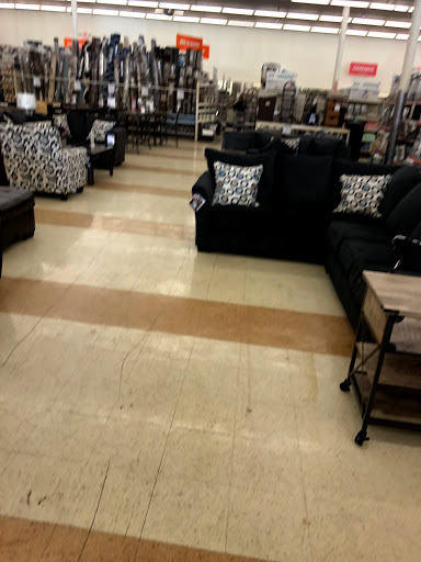 Discount Store «Big Lots», reviews and photos, 2000 Avondale Dr e, Durham, NC 27704, USA