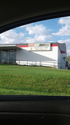 Moving and Storage Service «Two Men and a Truck», reviews and photos, 6702 L St, Omaha, NE 68117, USA