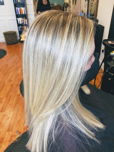 Hair Salon «The Beauty Box Hair Salon», reviews and photos, 3020 Lamberton Blvd, Orlando, FL 32825, USA