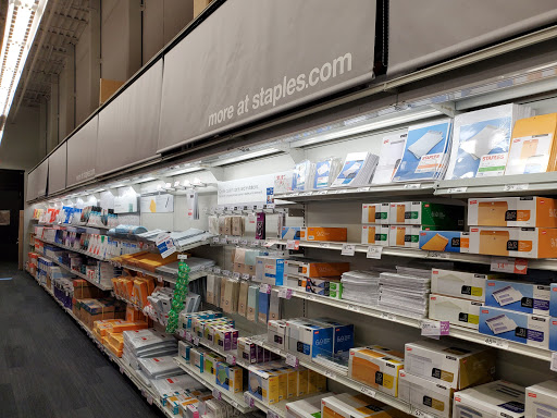 Office Supply Store «Staples», reviews and photos, 1104 W Broad St, Falls Church, VA 22046, USA