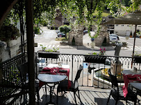 Atmosphère du Restaurant français Hotel Restaurant des 2 forts à Salins-les-Bains - n°8