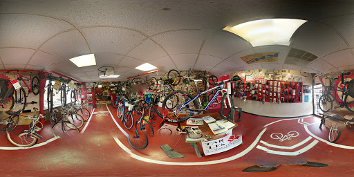 Bicycle Store «RED STAR BICYCLES SHOP», reviews and photos, 155 Parkhouse St, Dallas, TX 75207, USA