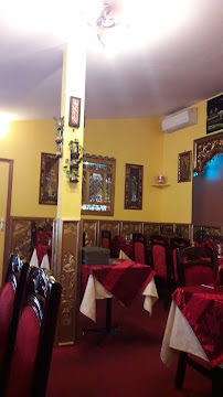 Atmosphère du Restaurant indien LE MAHARAJA à Aubergenville - n°3