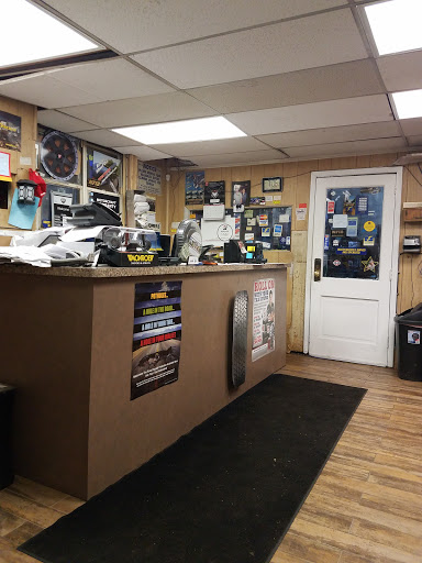 Tire Shop «Elsy Discount Tire Pros», reviews and photos, 429 Raymond Blvd, Newark, NJ 07105, USA