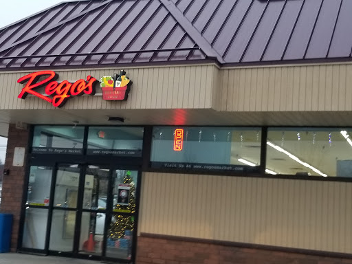Grocery Store «Rego Brothers», reviews and photos, 19600 W 130th St, Strongsville, OH 44136, USA