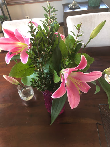 Florist «Tulipomania LLC», reviews and photos, 319 E Howard Ave, Milwaukee, WI 53207, USA