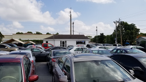 Used Car Dealer «Rolling Wheels Inc», reviews and photos, 125 E Sunrise Blvd, Fort Lauderdale, FL 33304, USA
