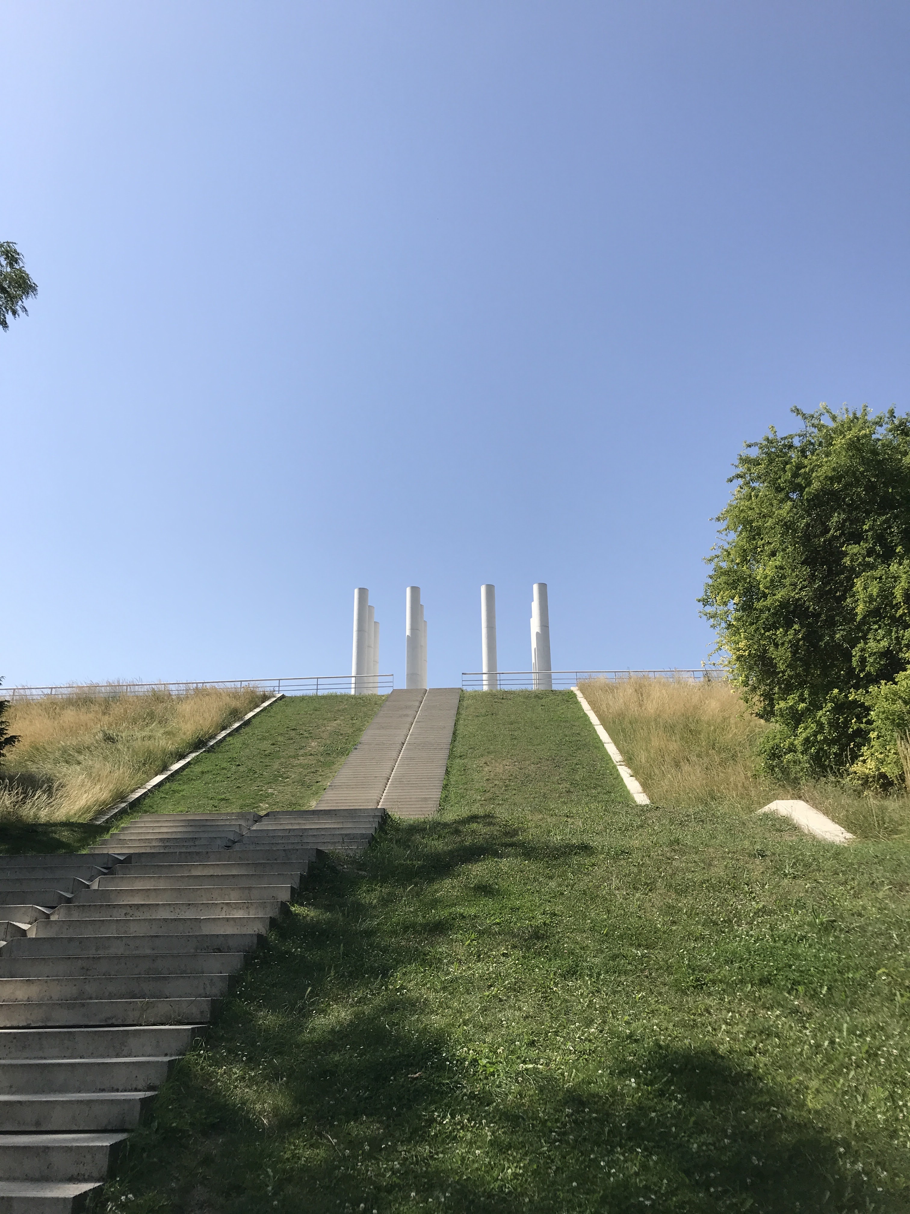Photo n° 1 de l'avis de Helmut. fait le 21/08/2019 à 11:06