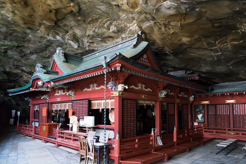 波切神社