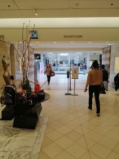 Department Store «Nordstrom Tysons Corner Center», reviews and photos, 8075 Tysons Corner Center, McLean, VA 22102, USA