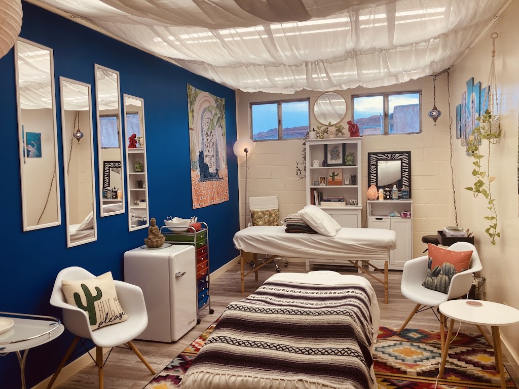 Prickly Pear Studio 84532