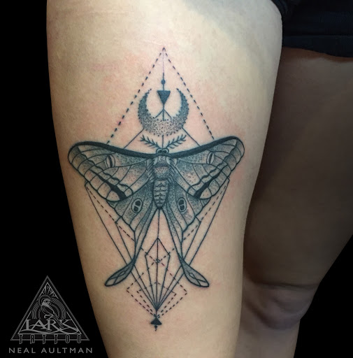 Tattoo Shop «Lark Tattoo», reviews and photos, 1610 Old Country Rd, Westbury, NY 11590, USA